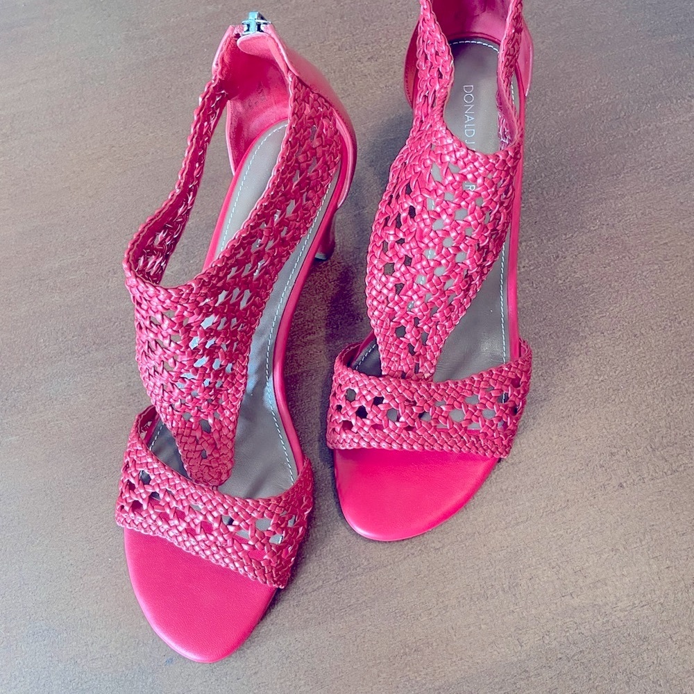 Coral Net Sandals